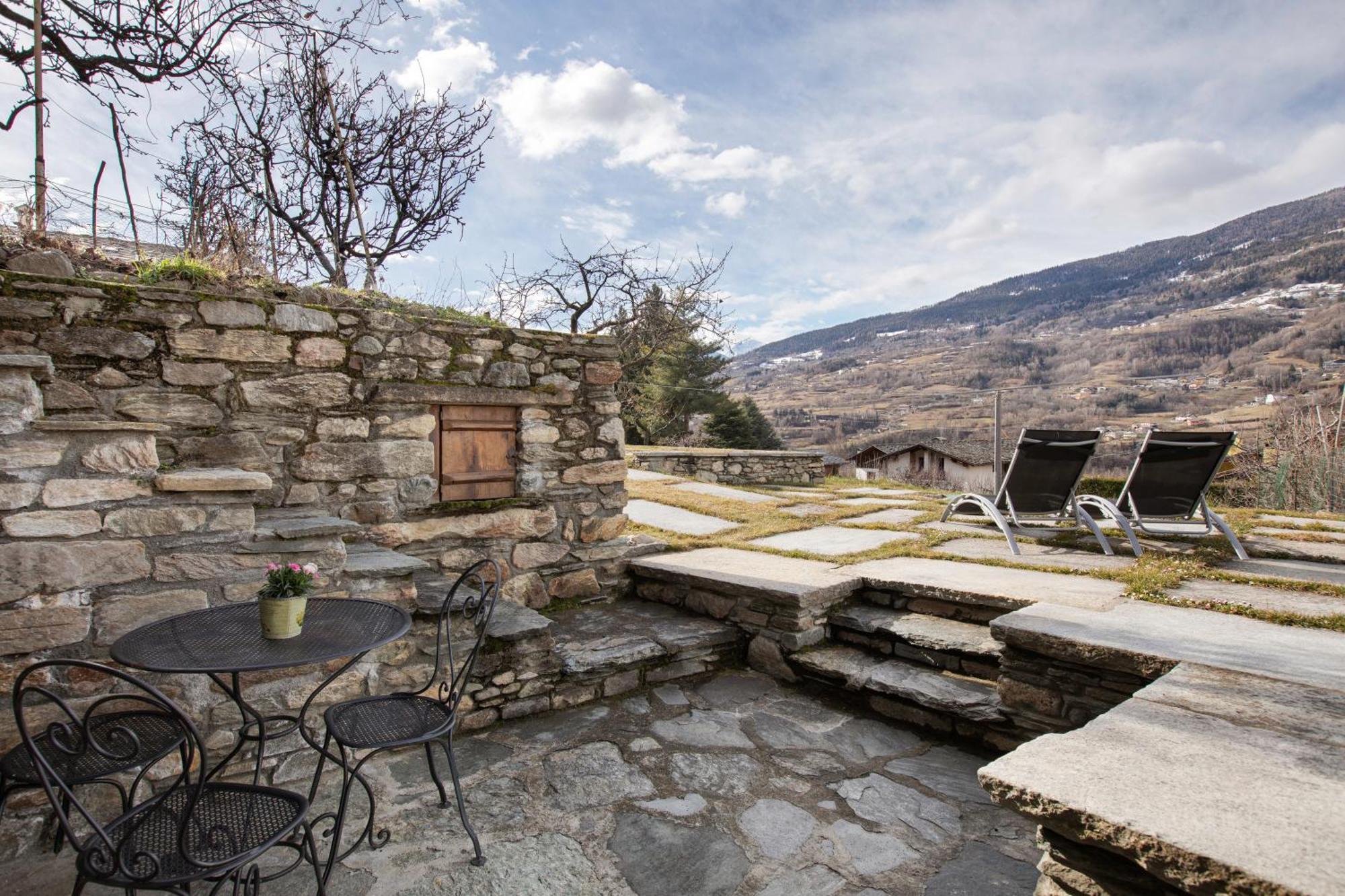 Mini House Valle D'Aosta 로이산 외부 사진